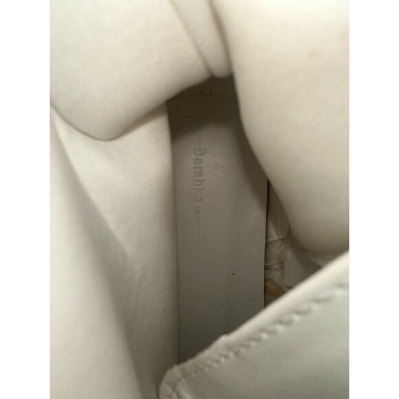 Bershka woman’s boots platform 1.5” white size 40 US 8.5 1239/860/001 3874 - Picture 8 of 8